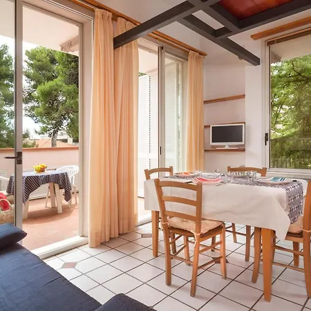 Residenza Lidia شقة فندقية ريتشيوني