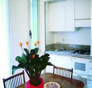 Ξενοδοχείο με διαμερίσματα Residenza Lidia 3*