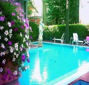 Ξενοδοχείο με διαμερίσματα Residenza Lidia 3*