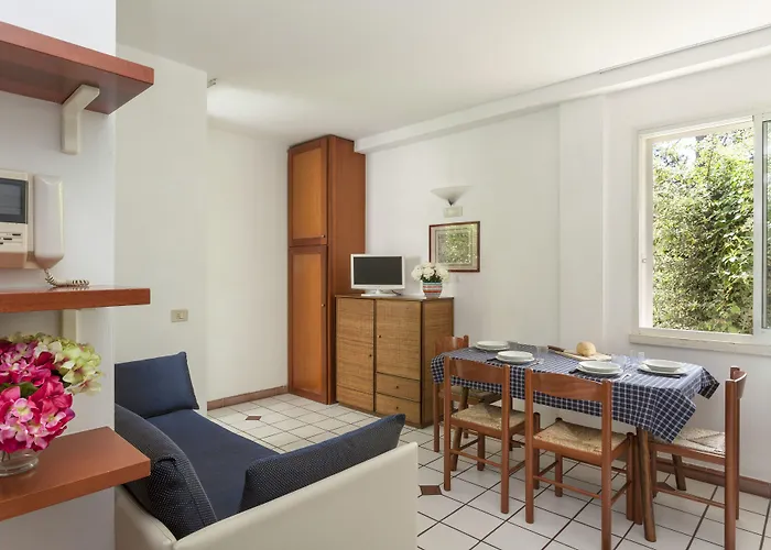 Residenza Lidia 公寓式酒店 3*